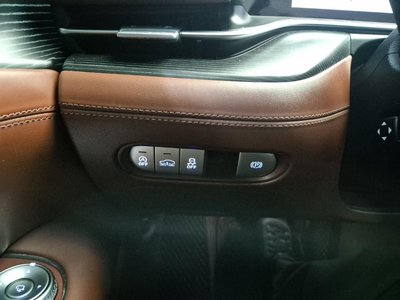 2022 Genesis G90 (RS4) — миниатюра 18
