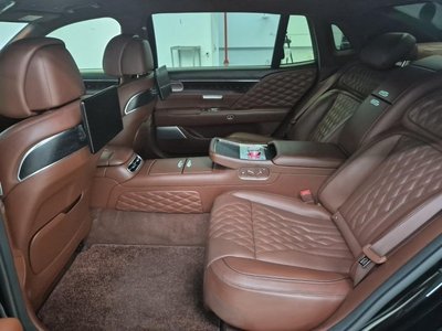 2022 Genesis G90 (RS4) — миниатюра 12