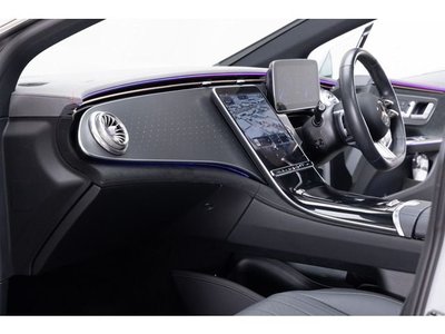 صورة مصغرة 42 لـ 2023 Mercedes-BENZ EQE