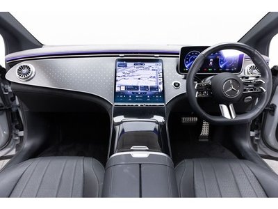 صورة 2 لـ 2023 Mercedes-BENZ EQE
