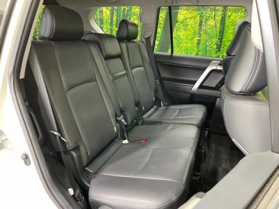 TOYOTA LAND CRUISER PRADO - 10