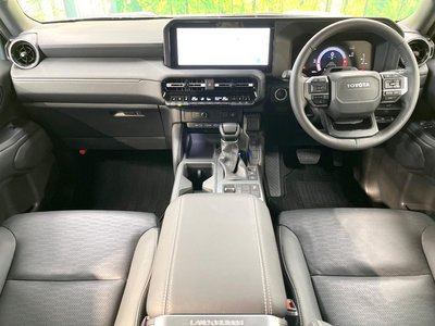 TOYOTA LAND CRUISER 250 - 2