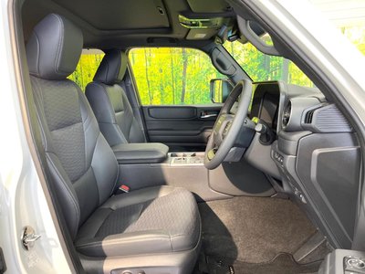 TOYOTA LAND CRUISER 250 - 8