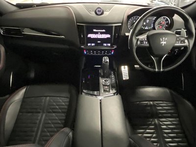 2023 Maserati LEVANTE — фото 4