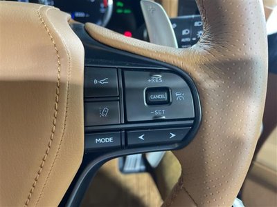 صورة مصغرة 11 لـ 2021 Lexus LC