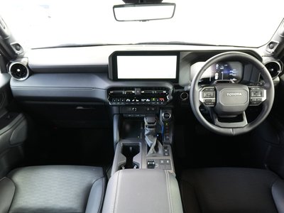 TOYOTA LAND CRUISER 250 - 2