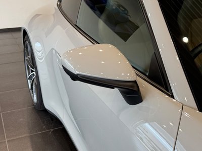 PORSCHE 911 - 10