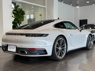 PORSCHE 911 - 6