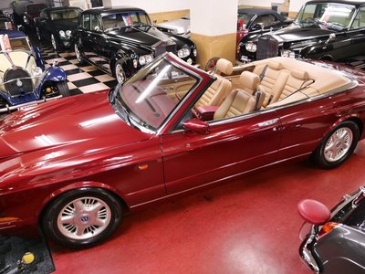 1996 Bentley AZURE photo 9