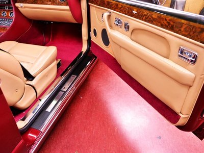 صورة 70 لـ 1996 Bentley AZURE
