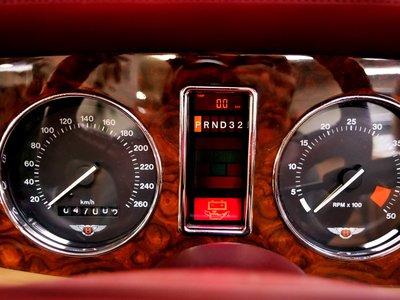صورة 17 لـ 1996 Bentley AZURE