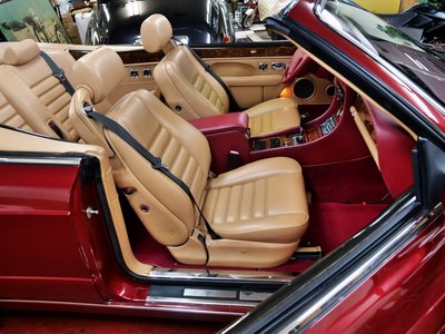 صورة 66 لـ 1996 Bentley AZURE