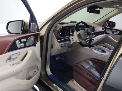 MERCEDES-BENZ GLS - 10