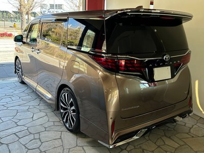 TOYOTA ALPHARD - 4