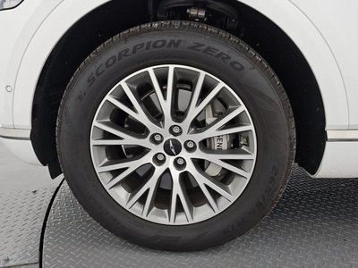 GENESIS GV80 - 6
