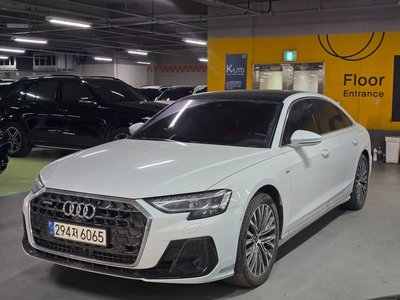AUDI A8 - 5