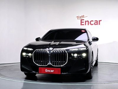 2025 BMW 7 SERIES — фото 2
