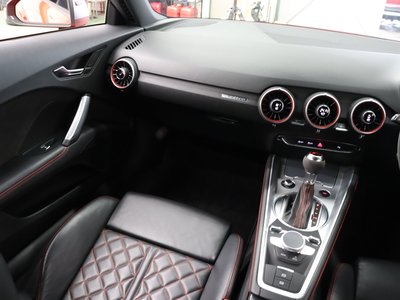 صورة مصغرة 24 لـ 2018 AUDI TT RS COUPE