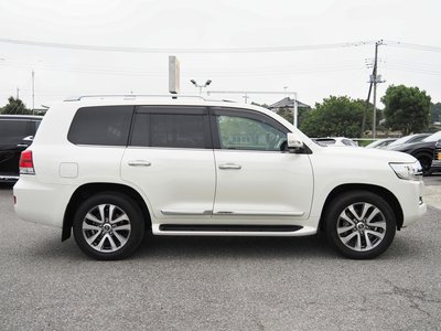 2018 Toyota LAND CRUISER 200 照片 9
