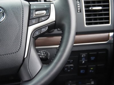 2018 Toyota LAND CRUISER 200 缩略图 37