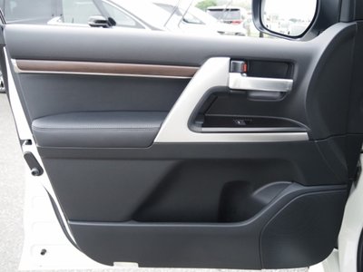 2018 Toyota LAND CRUISER 200 缩略图 60