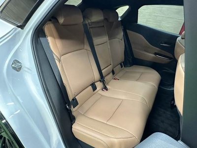 TOYOTA CROWN SPORT - 10