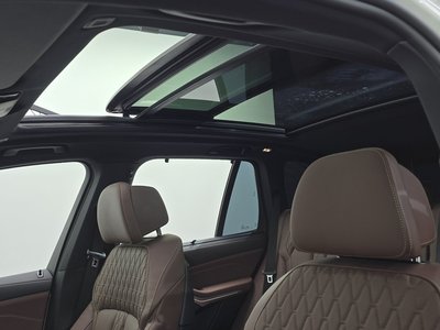 2025 BMW X5 — миниатюра 22