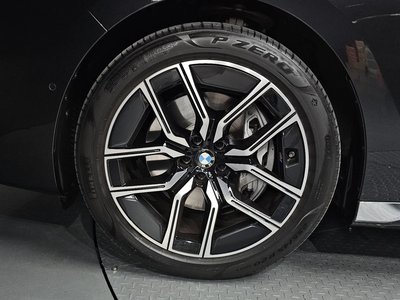 صورة 6 لـ 2023 BMW 7 SERIES