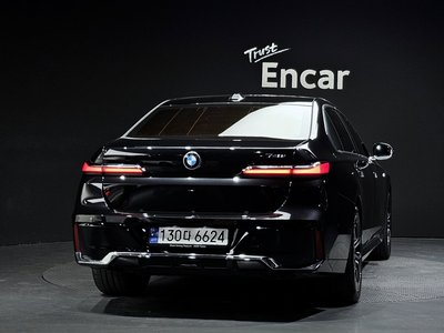 صورة 3 لـ 2023 BMW 7 SERIES