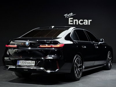صورة 4 لـ 2023 BMW 7 SERIES