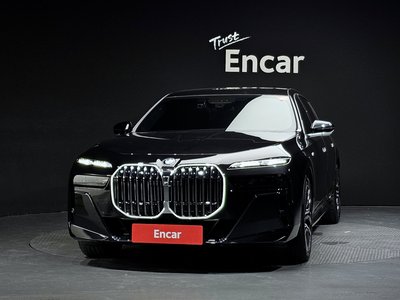 صورة 2 لـ 2023 BMW 7 SERIES