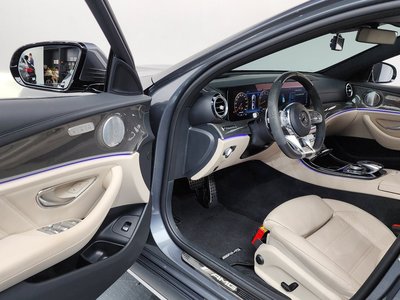 MERCEDES-BENZ E-CLASS - 10