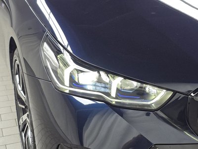 2025 BMW 5 SERIES 照片 9