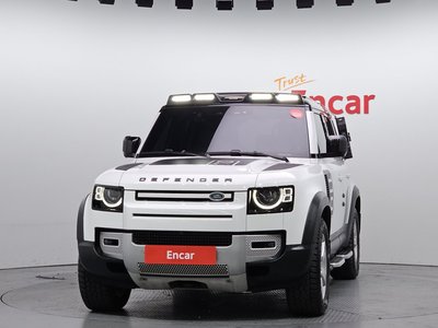 LAND ROVER DEFENDER - 2