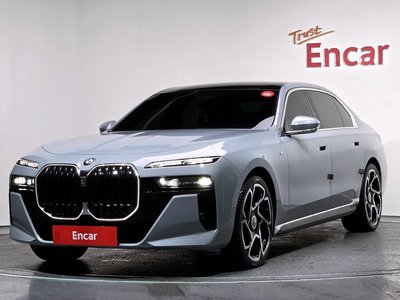 BMW 7 SERIES - 1