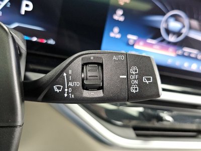 2023 BMW X7 — миниатюра 29