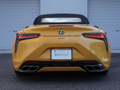 LEXUS LC CONVERTIBLE - 7