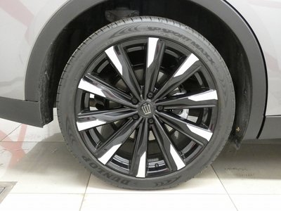 TOYOTA CROWN CROSSOVER - 6