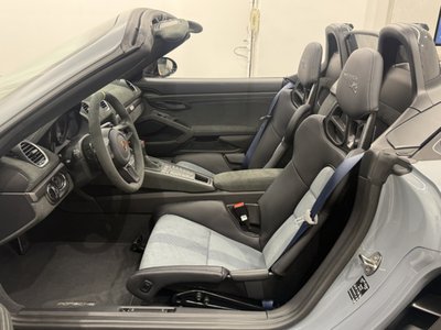 صورة 9 لـ 2024 Porsche 718 SPYDER