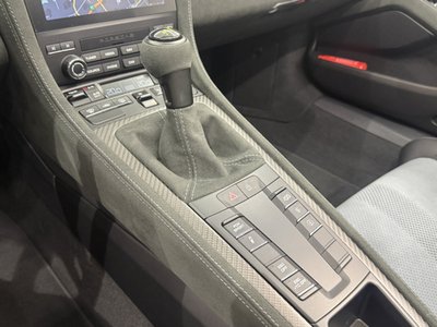 2024 Porsche 718 SPYDER thumbnail 15