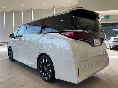 TOYOTA ALPHARD - 5