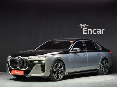 BMW 7 SERIES - 1