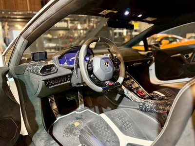 صورة مصغرة 46 لـ 2018 Lamborghini HURACAN