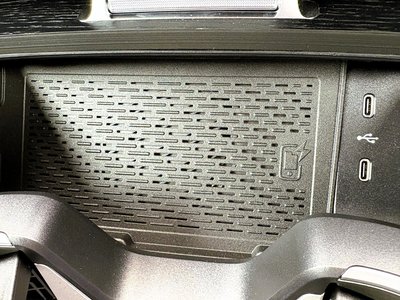 2026 Mercedes-BENZ GLS thumbnail 45
