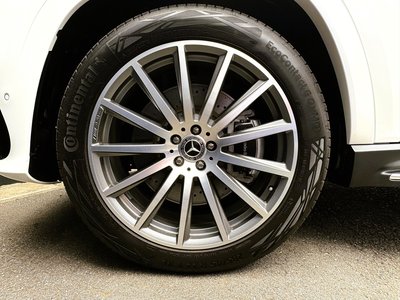 2026 Mercedes-BENZ GLS thumbnail 12