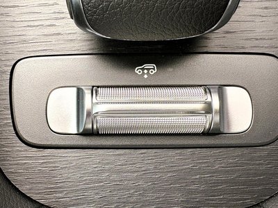 2026 Mercedes-BENZ GLS thumbnail 48