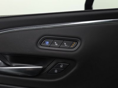 2021 Cadillac ESCALADE 5TH GENERATION thumbnail 32
