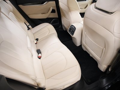 2022 Maserati LEVANTE 缩略图 17