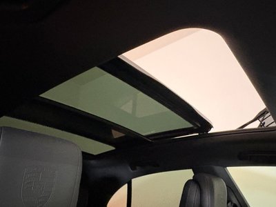 صورة مصغرة 40 لـ 2026 Porsche MACAN