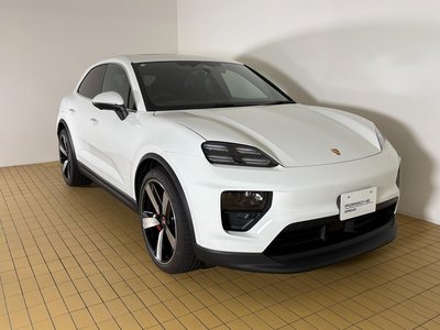 PORSCHE MACAN - 7